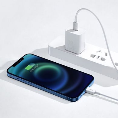 Фото: 5 з 10, Кабель Baseus Superior Series Fast Charging Data Cable Type-C To IP PD 20W 0.25m (CATLYS-02) White, купити за 299 грн зі знижкою в Смартс | smarts.ua