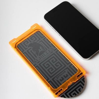 Фото: 4 з 5, Захисне скло iPhone 16 Pro Proove Achilles Installation Box (PGPAIB16P001) black, купити за 1 349 грн зі знижкою в Смартс | smarts.ua
