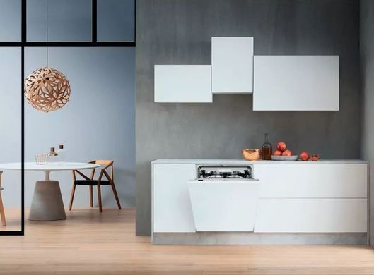 Фото: 2 из 12, Посудомийна машина Whirlpool вбудована, 14компл., A+++, 60см, дисплей, інвертор, 3й кошик, білий (WIC3C33PFE), купить за 18 555 грн со скидкой в Смартс | smarts.ua