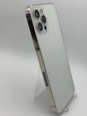 Фото: 2 з 7, Смартфон Apple iPhone 12 Pro 128GB вживаний (б/у) Silver 8457, купити за 15 999 грн зі знижкою в Смартс | smarts.ua