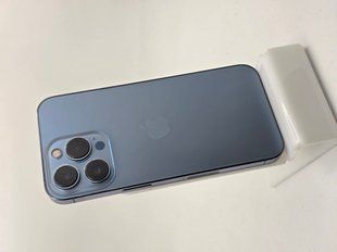 Фото: 1 з 9, Смартфон Apple iPhone 13 Pro 128GB вживаний (б/у) Sierra Blue 9278, купити за 22 999 грн зі знижкою в Смартс | smarts.ua